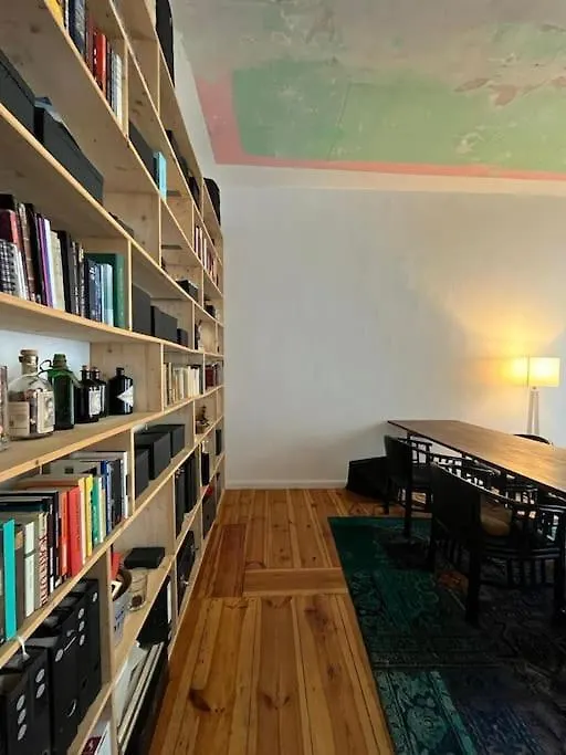 Schones Loft Mit Kamin In Mitte Gesundbrunnen Apartamento Berlim