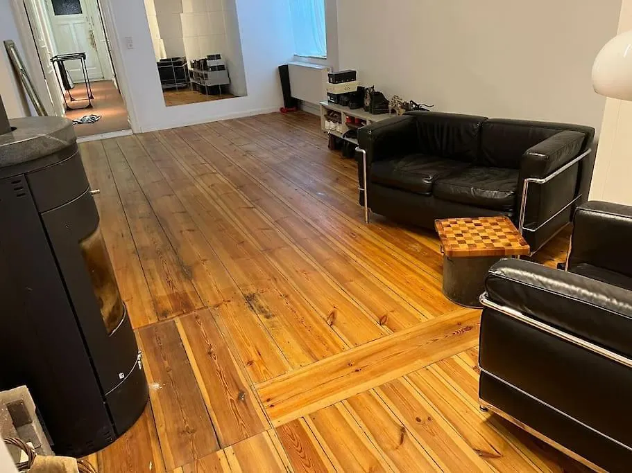Schones Loft Mit Kamin In Mitte Gesundbrunnen Daire Berlin
